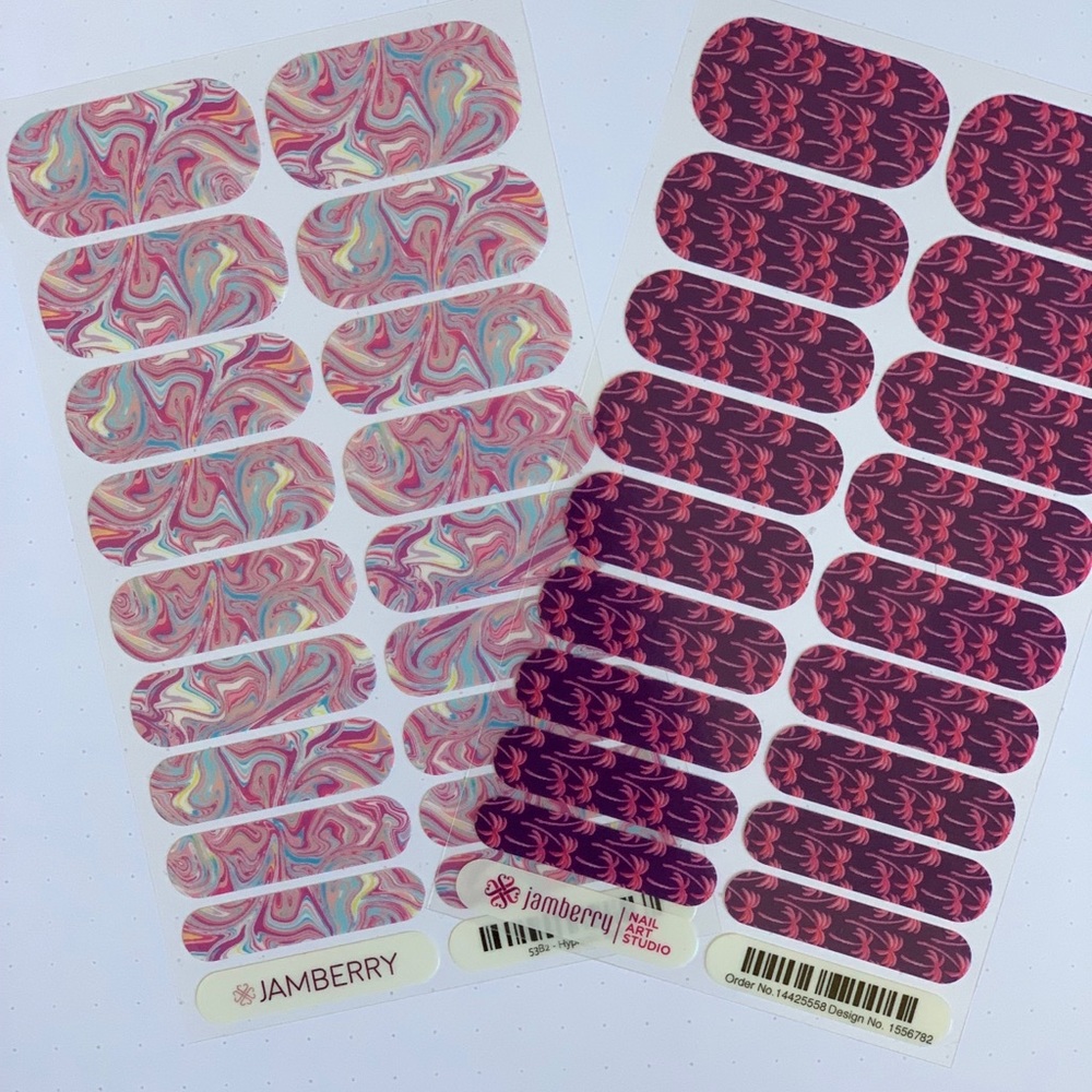 Nail wraps